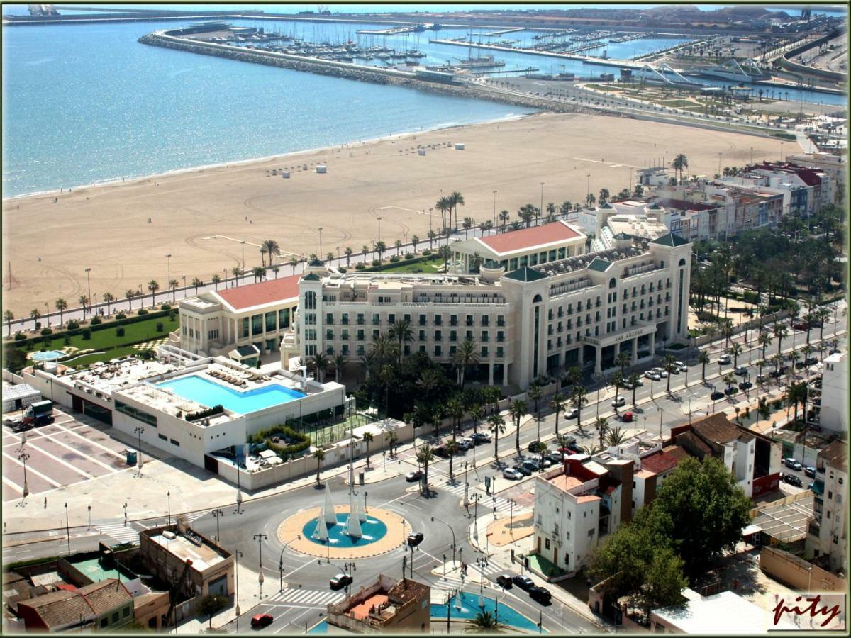 Apartamento Frente Al Mar Valencia Ngoại thất bức ảnh